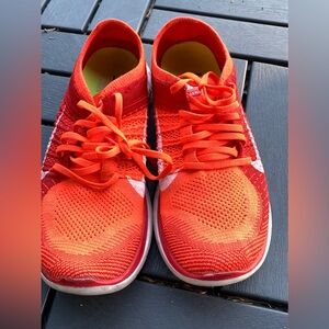 Nike 4.0 Flyknit Runners